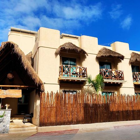 Hotel Pelecanus Suites Holbox Kültér fotó