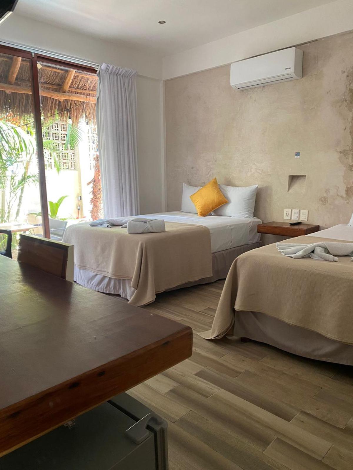 Hotel Pelecanus Suites Holbox Kültér fotó