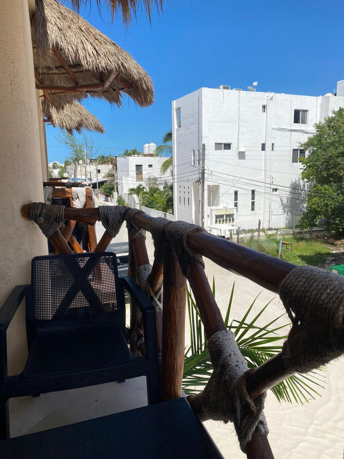 Hotel Pelecanus Suites Holbox Kültér fotó