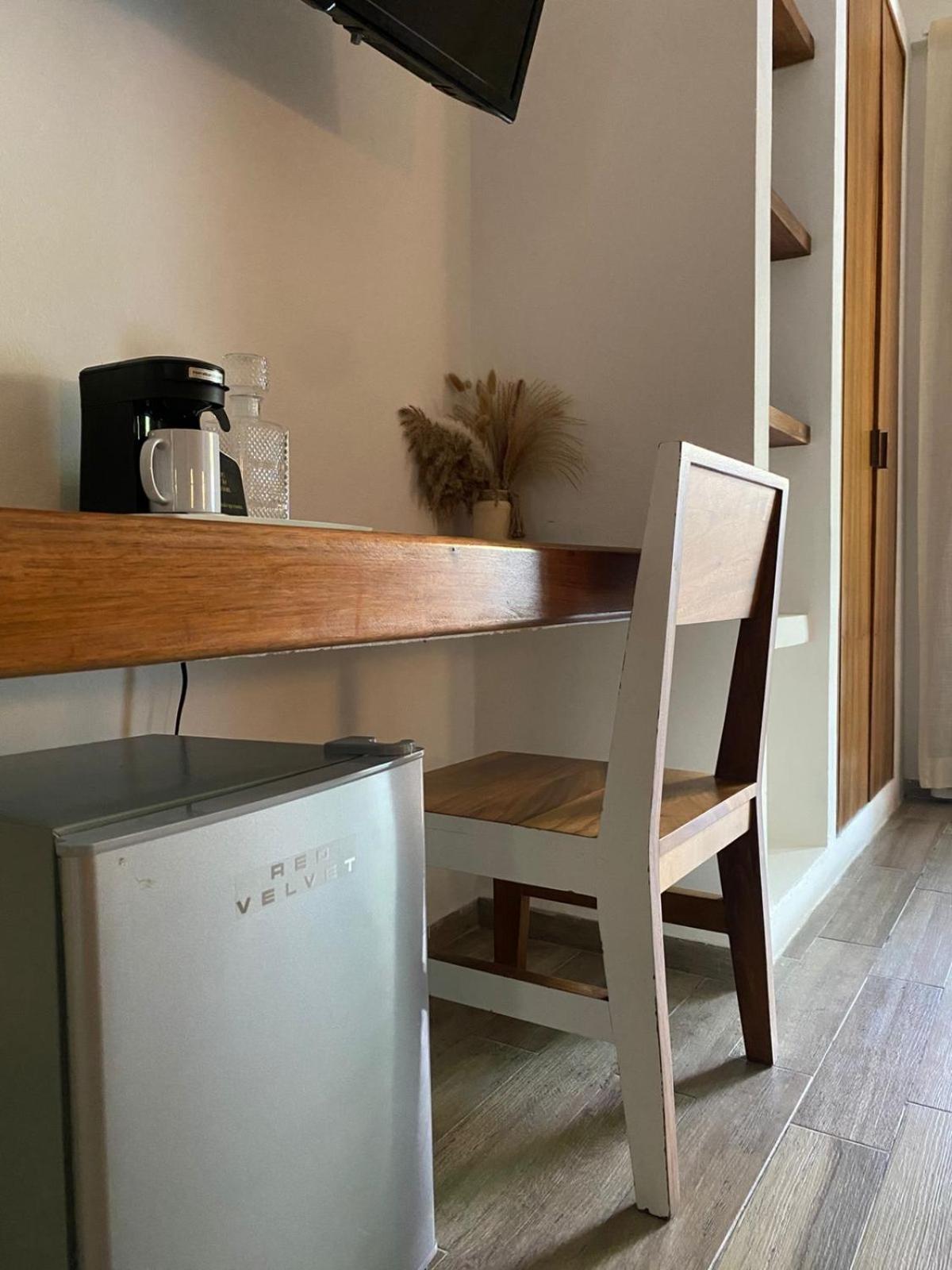 Hotel Pelecanus Suites Holbox Kültér fotó